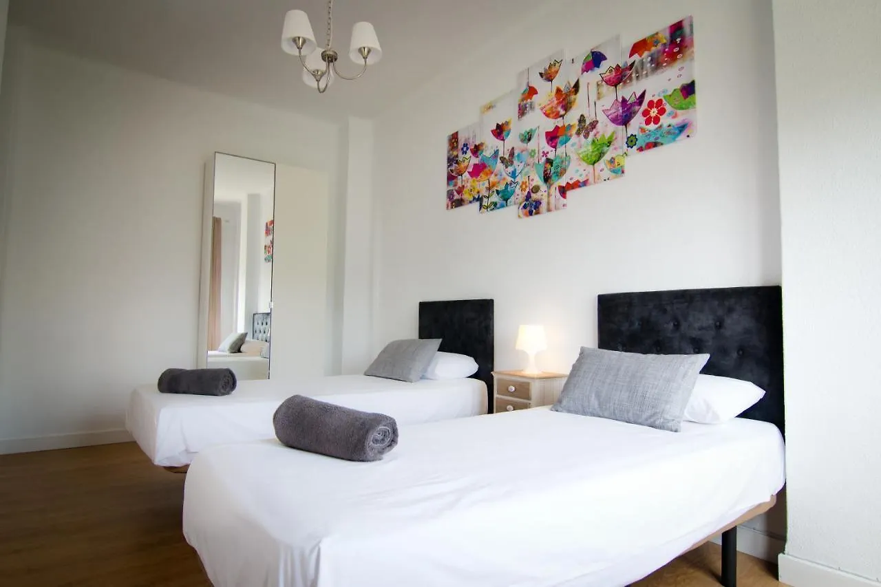 Apartamento Holidays2Malaga Terraza&junto puerto deportivo